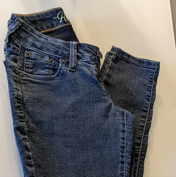 Old Navy Rock Star Skinny Jeans - 0 Petite - Picture 4 of 8